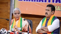Valmiki scam: Sitharaman lashes out at Karnataka CM for demanding her resignation
